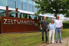  – OPEN MIND and Zeltwanger Maschinenbau enjoy an excellent partnership. Left to right: Wolfgang&nbsp;Pfeiffer (Head of CAM&nbsp;Programming at Zeltwanger), Carolin&nbsp;Lang (OPEN&nbsp;MIND Marketing), and Edgar&nbsp;Maier (OPEN&nbsp;MIND Sales&nbsp;Representative)